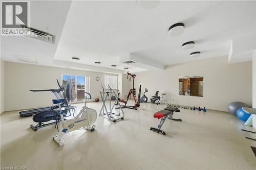416 Limeridge Road E Unit# 303, Hamilton, ON - Indoor Photo Showing Gym Room