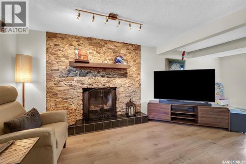 223 Penryn Crescent, Saskatoon, SK 