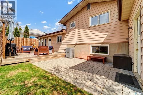 223 Penryn Crescent, Saskatoon, SK 