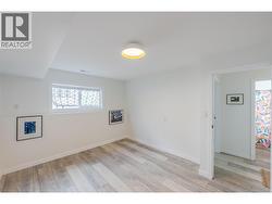 Family room - 