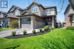32 LAUGHLAND LANE Guelph (Pineridge/Westminster Woods), ON N1L 0C9
