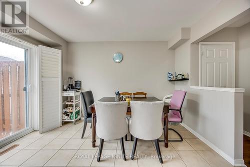 7086 Fairmeadow Crescent, Mississauga, ON - Indoor Photo Showing Other Room