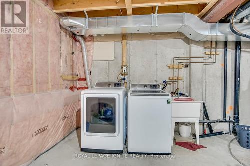 7086 Fairmeadow Crescent, Mississauga, ON - Indoor Photo Showing Laundry Room
