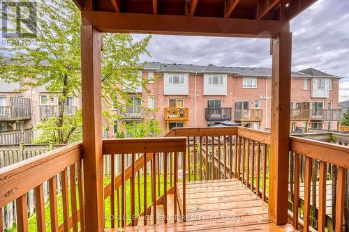 7086 Fairmeadow Crescent, Mississauga, ON - Outdoor With Balcony With Exterior
