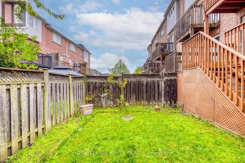 7086 Fairmeadow Crescent, Mississauga, ON - Outdoor With Exterior