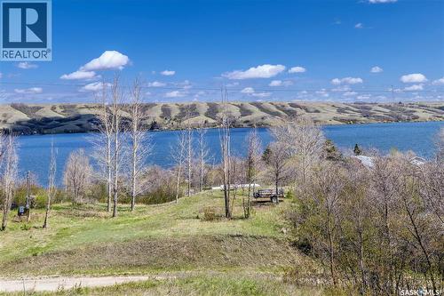 1045 Tatanka Drive, South Lake, SK 