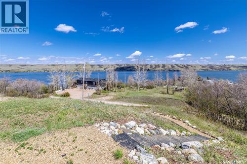 1045 Tatanka Drive, South Lake, SK 