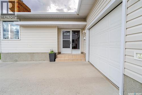 1325 King Crescent, Moose Jaw, SK - Outdoor With Exterior
