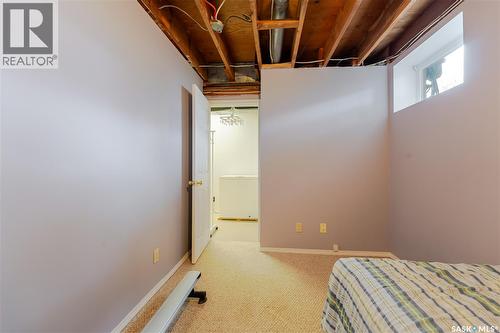 1325 King Crescent, Moose Jaw, SK - Indoor Photo Showing Other Room