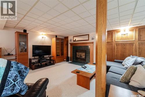 1325 King Crescent, Moose Jaw, SK - Indoor Photo Showing Living Room With Fireplace