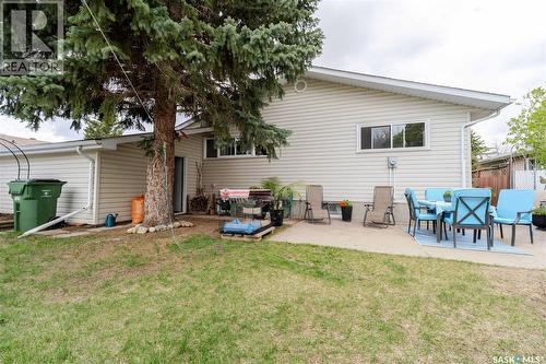 1325 King Crescent, Moose Jaw, SK - Outdoor With Exterior