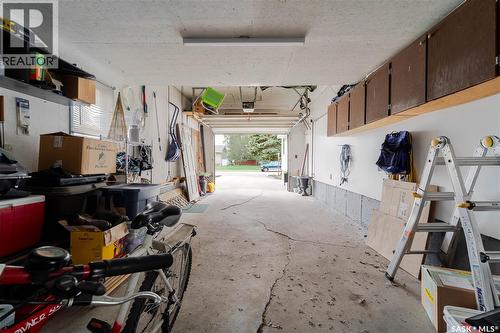 1325 King Crescent, Moose Jaw, SK - Indoor