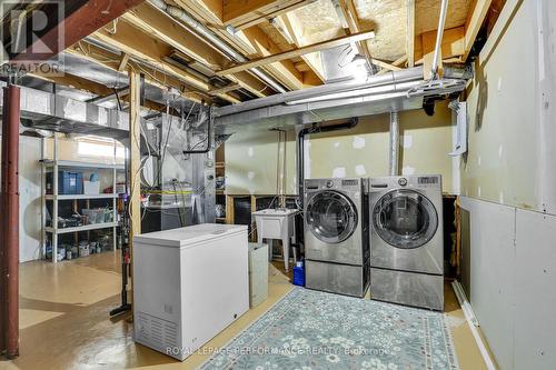 50 Picasso Drive, Ottawa, ON - Indoor Photo Showing Laundry Room