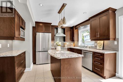 50 Picasso Drive, Ottawa, ON - Indoor Photo Showing Kitchen With Stainless Steel Kitchen With Double Sink With Upgraded Kitchen