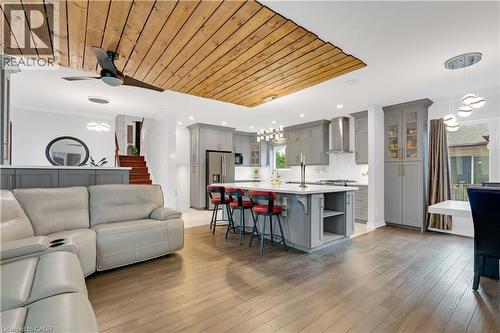 3460 Cawthra Road, Mississauga, ON - Indoor Photo Showing Other Room