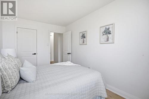 101 - 1950 Kennedy Road, Toronto, ON - Indoor Photo Showing Bedroom