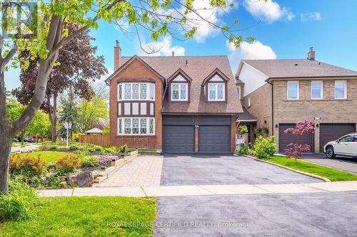 4174 Trellis Crescent, Mississauga, ON - Outdoor With Facade