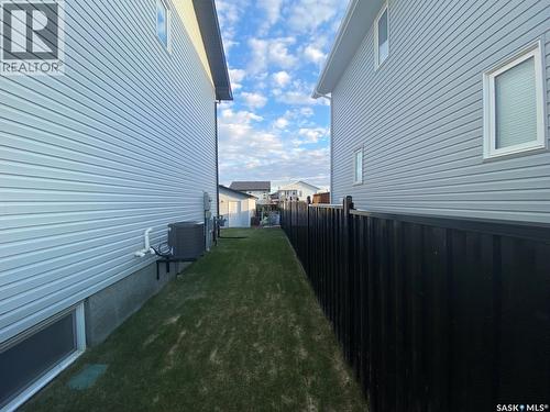 119 Reddekopp Crescent, Warman, SK -  With Exterior