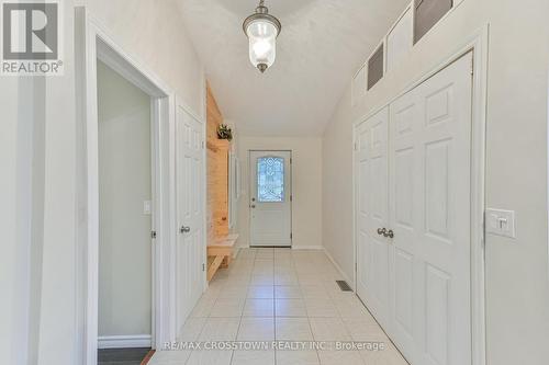 607 Juniper Drive, Gravenhurst, ON - Indoor Photo Showing Other Room