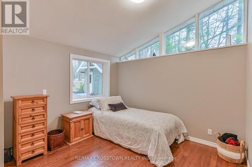 607 Juniper Drive, Gravenhurst, ON - Indoor Photo Showing Bedroom