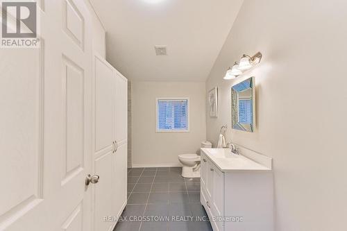 607 Juniper Drive, Gravenhurst, ON - Indoor Photo Showing Other Room