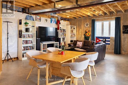 14 Faith Drive, Mapleton, ON - Indoor Photo Showing Basement