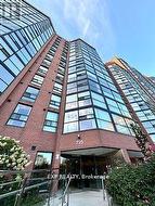 705 - 725 KING STREET W Toronto, ON M5V 2W9