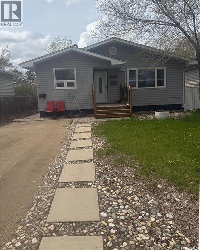 2908 Argyle Street, Regina, SK - Outdoor