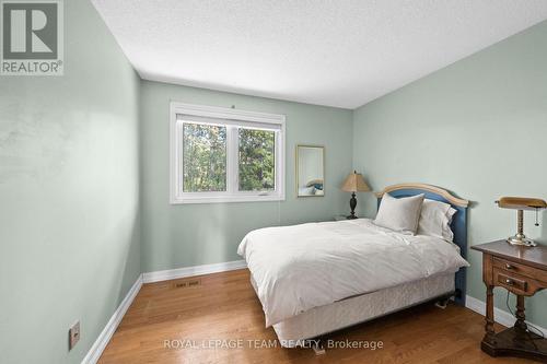6 Byrd Crescent, Ottawa, ON - Indoor Photo Showing Bedroom