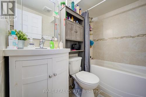 71 Willowbrook Road, Markham, ON - Indoor Photo Showing Bathroom