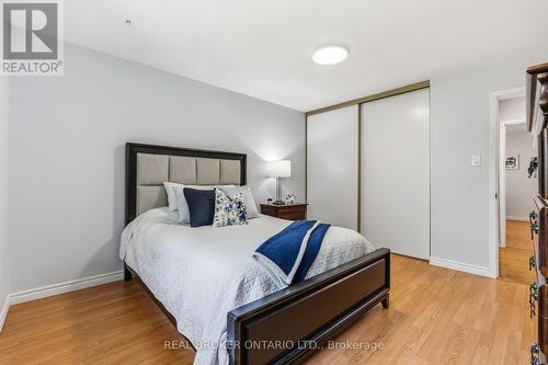 2873 Inlake Court, Mississauga, ON - Indoor Photo Showing Bedroom