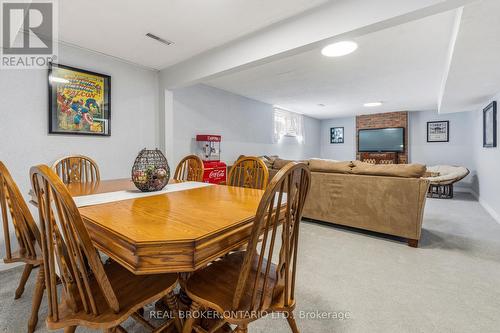 2873 Inlake Court, Mississauga, ON - Indoor Photo Showing Dining Room