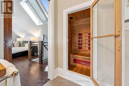 265 Dolph Street N, Cambridge, ON - Indoor