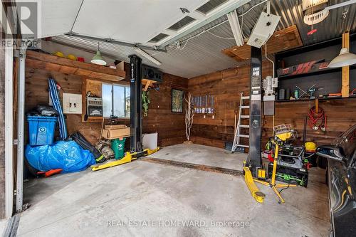 265 Dolph Street N, Cambridge, ON - Indoor Photo Showing Garage