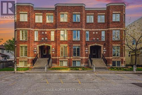 88 - 130 BERRIGAN DRIVE  Ottawa, ON K2J 0J3