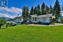 2860 Marine Drive Blind Bay, BC V0E 1H1