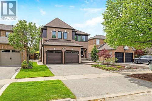 52 CURRY CRESCENT  Halton Hills, ON L7G 5S9