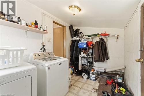 27 Edinburgh Avenue, Hamilton, ON - Indoor Photo Showing Laundry Room