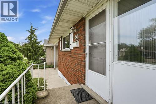 34 Beaconsfield Drive, Hamilton, ON - Outdoor With Exterior