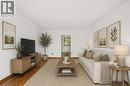34 Beaconsfield Drive, Hamilton, ON  - Indoor Photo Showing Living Room 