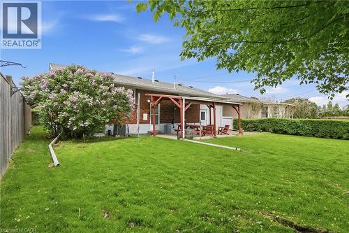 34 Beaconsfield Drive, Hamilton, ON - Outdoor With Deck Patio Veranda