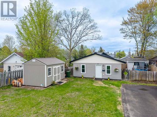 42 SELKIRK STREET  Petawawa, ON K8H 1P2