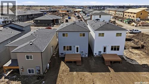 815 Brighton Boulevard, Saskatoon, SK - Outdoor
