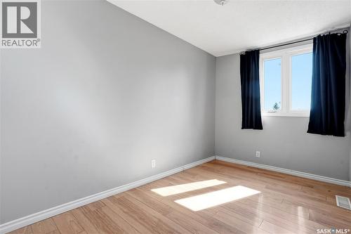 4174 Castle Road, Regina, SK - Indoor Photo Showing Other Room