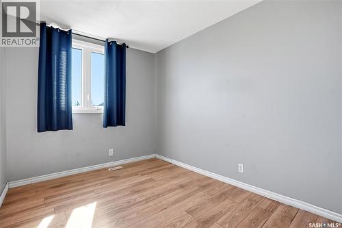 4174 Castle Road, Regina, SK - Indoor Photo Showing Other Room