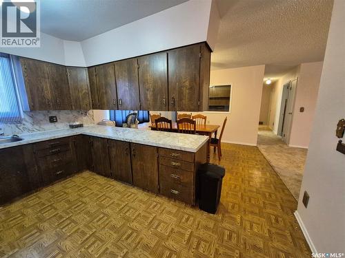 10 Yandeau Crescent, Radville, SK - Indoor Photo Showing Kitchen