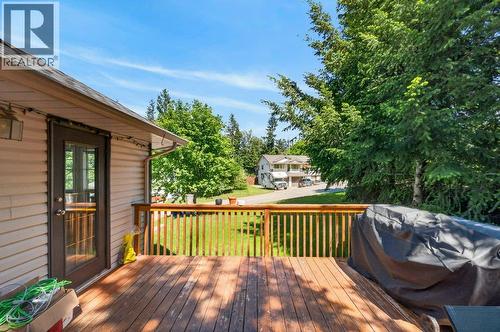 1641 17 Street Se, Salmon Arm, BC - Outdoor With Deck Patio Veranda