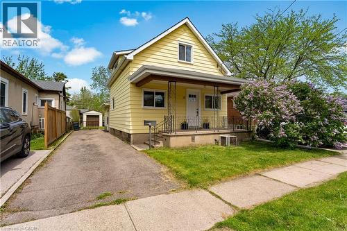 17 MOOTE Street  St. Catharines, ON L2N 1B3