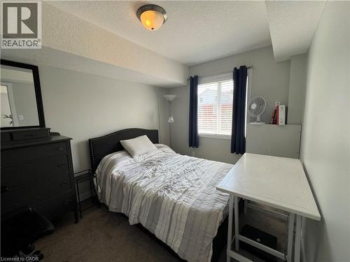 185 Windale Crescent Unit# 9C, Kitchener, ON - Indoor Photo Showing Bedroom