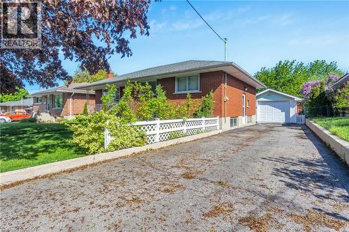 240 Elliott Street, Cambridge, ON - Outdoor